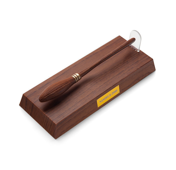 Harry Potter Nimbus 2000 Flytande Penna Skrivbordsleksak